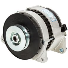 70A Valmet generator med 17mm axel, perfekt för effektiv jordbruksdrift.